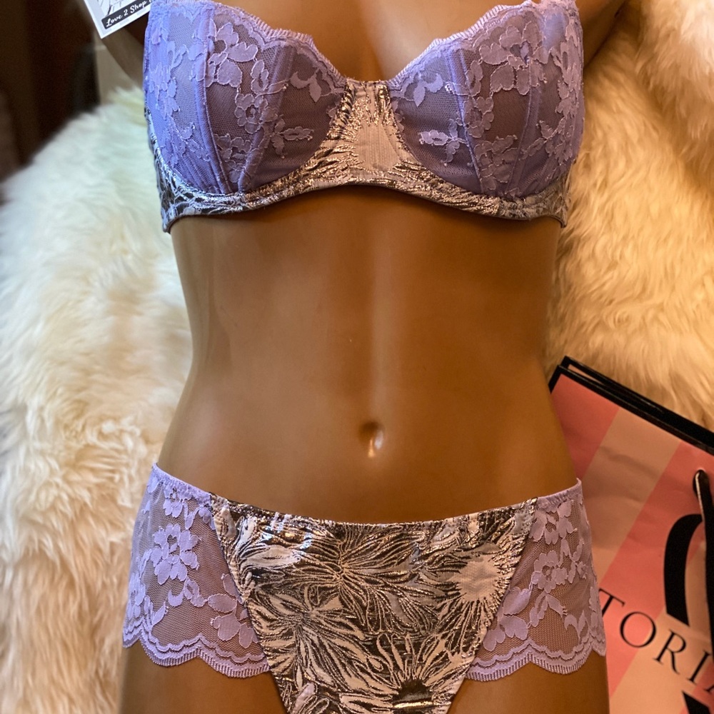 NWT VICTORIA’S SECRET DREAM ANGELS BRA/PANTYSE